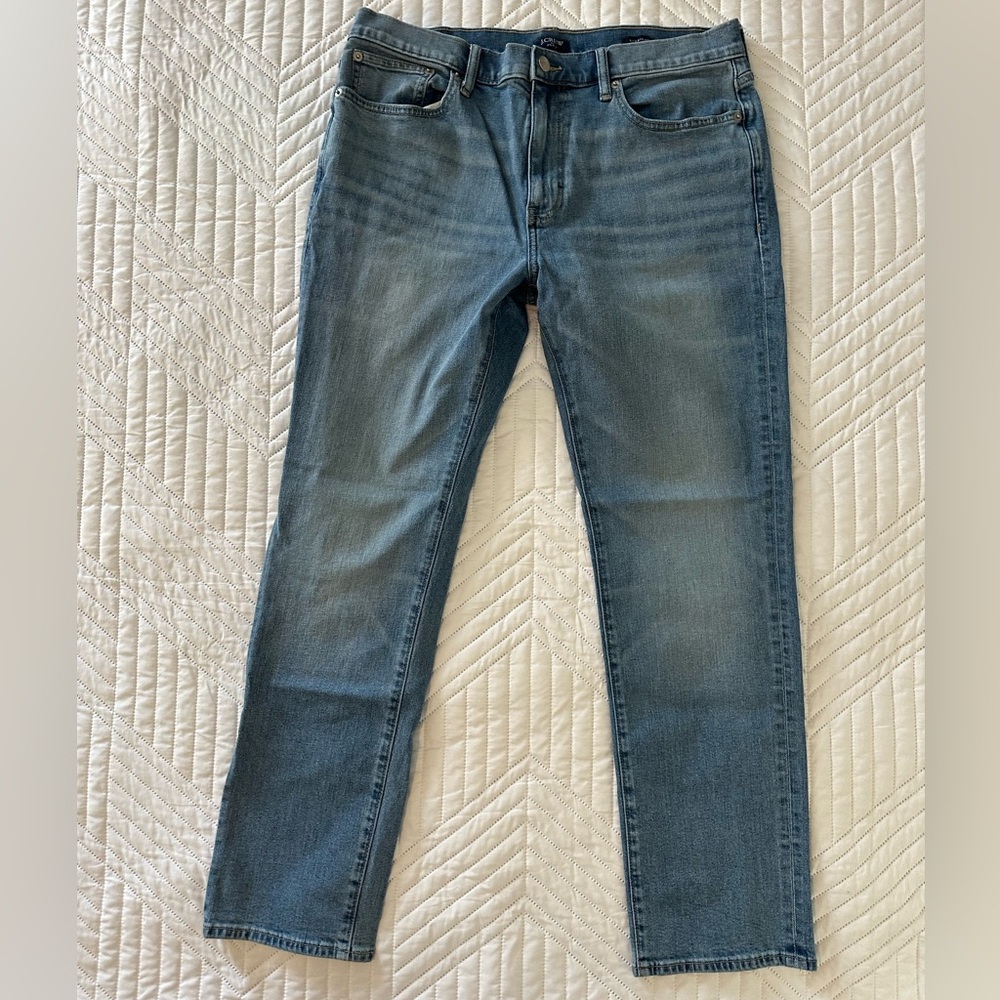 Men’s J Crew flex, straight leg jeans, 33x30